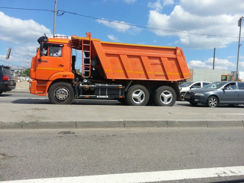 КАМАЗ 53212