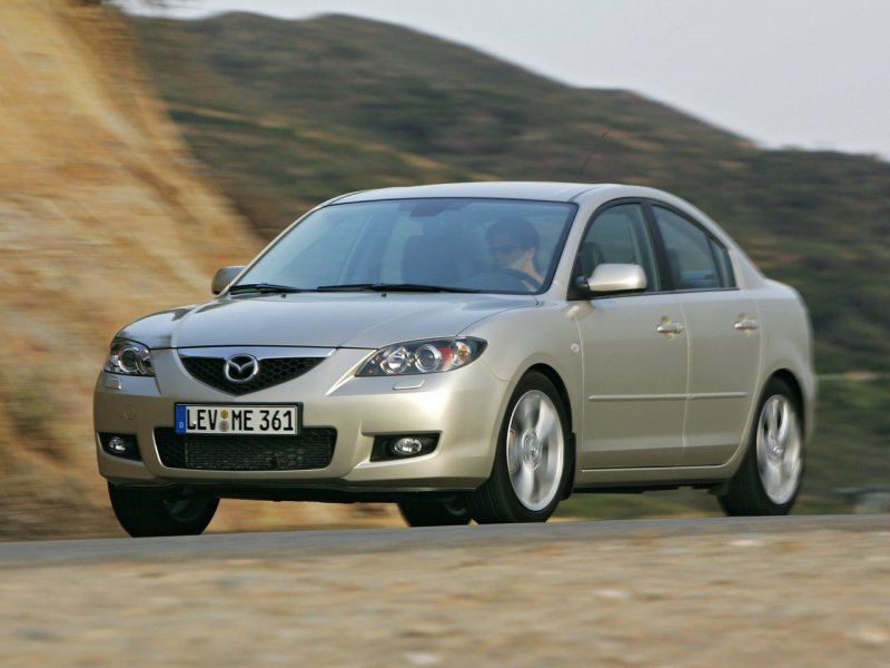 Мазда 3 2006 BK седан