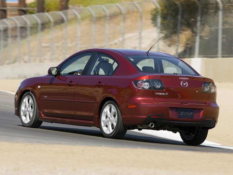 Mazda 3 BK Рестайлинг седан