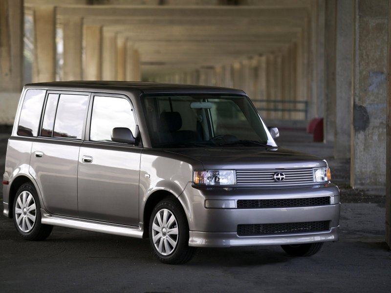 Toyota Scion XB 2003