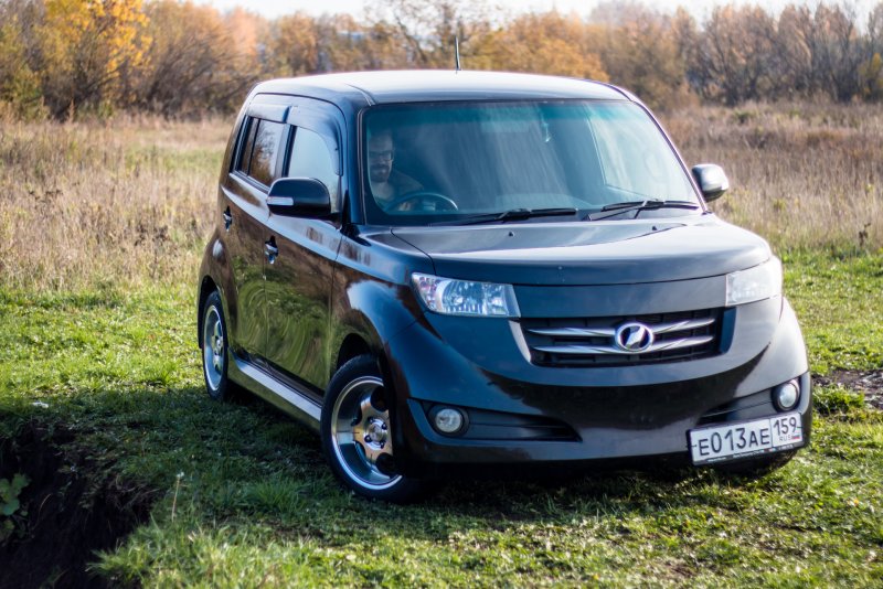 Toyota BB 2008