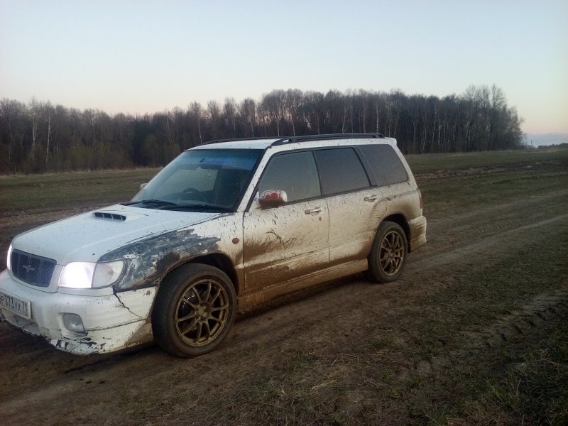 Субару Forester Premium es 2021