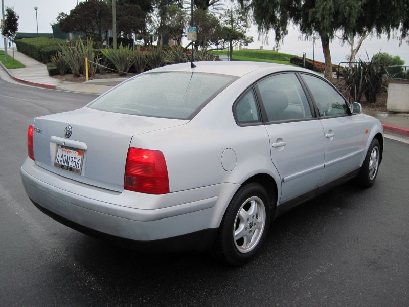 1998 VW Passat sedan