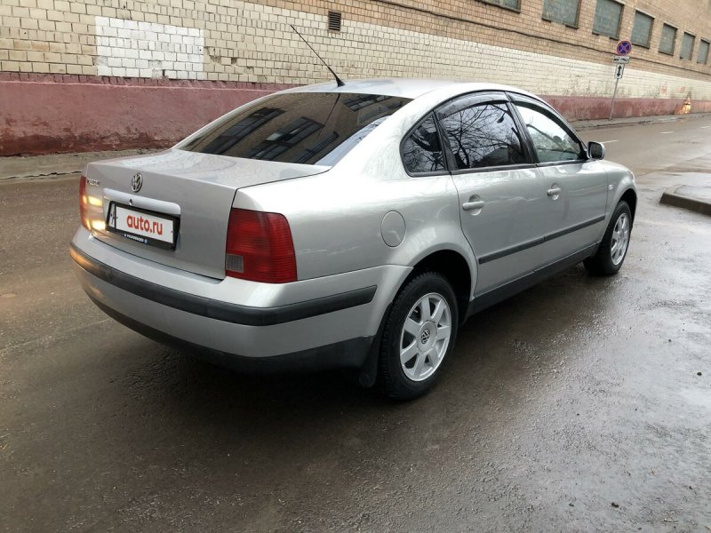 Volkswagen passat 1998 года. Фольксваген Пассат 1998. Фольксваген Пассат 1998 года. Фольц Пассат 1998. Фольксваген Пассат серебристый седан 1998.