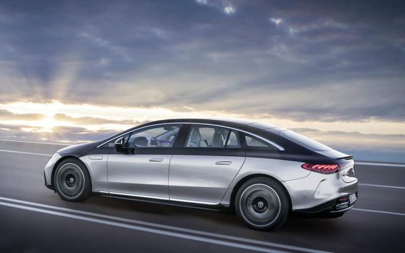 Mercedes Benz EQS 2021