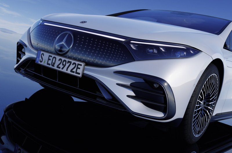 Mercedes Benz EQS 2021