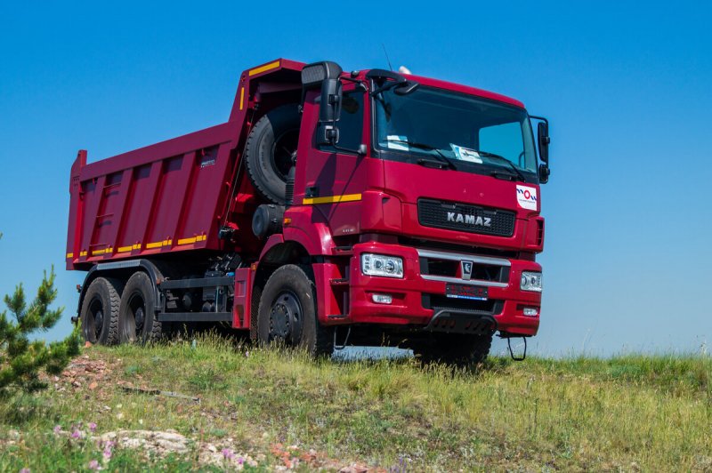 КАМАЗ 6520-53