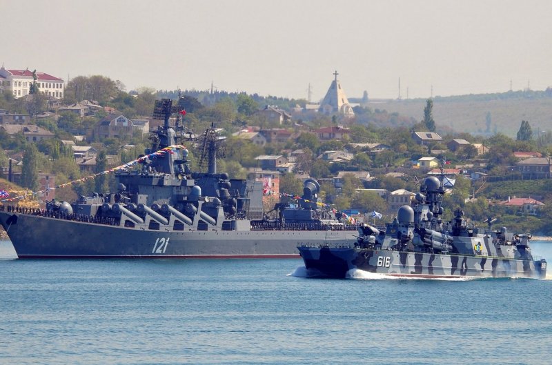 База Черноморского флота в Севастополе