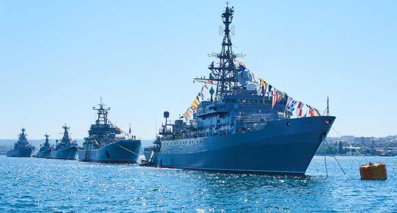 Корабль Севастополь военный Иван Хурс