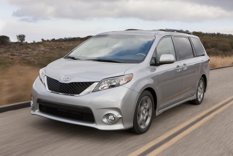 Toyota Minivan Sienna 2018