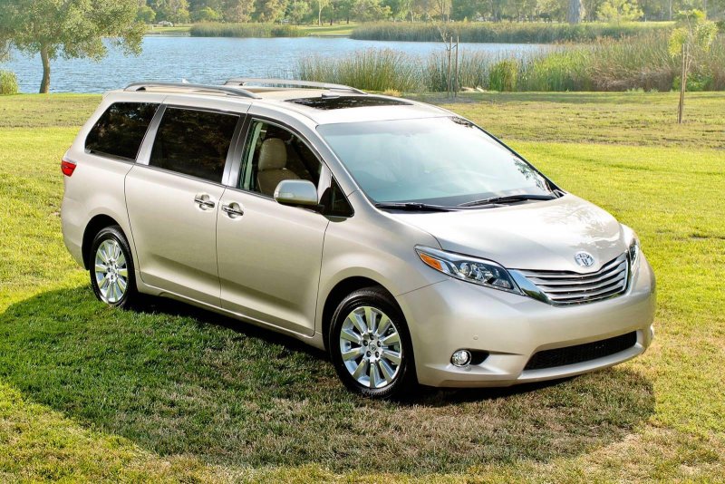 Toyota Sienna 2010 Interior