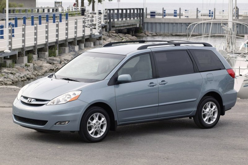 Toyota Sienna XLE 2014