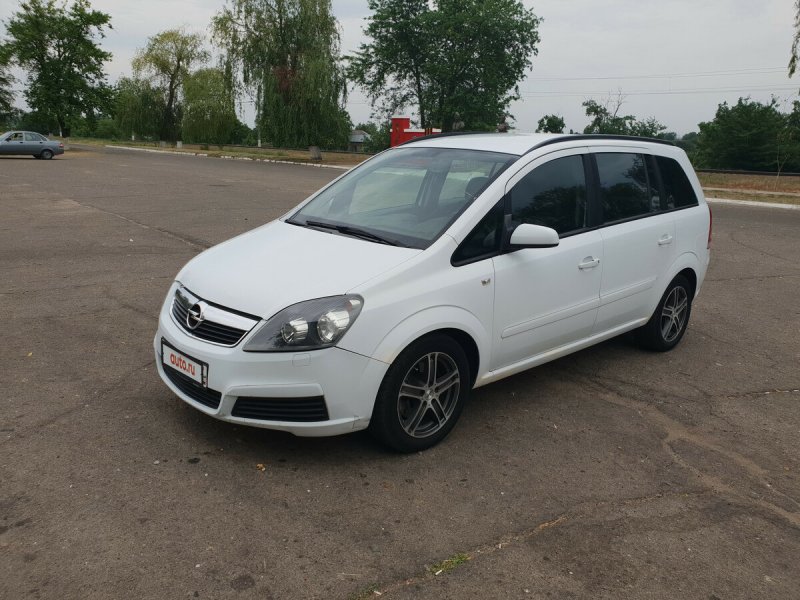 Opel Zafira 2013