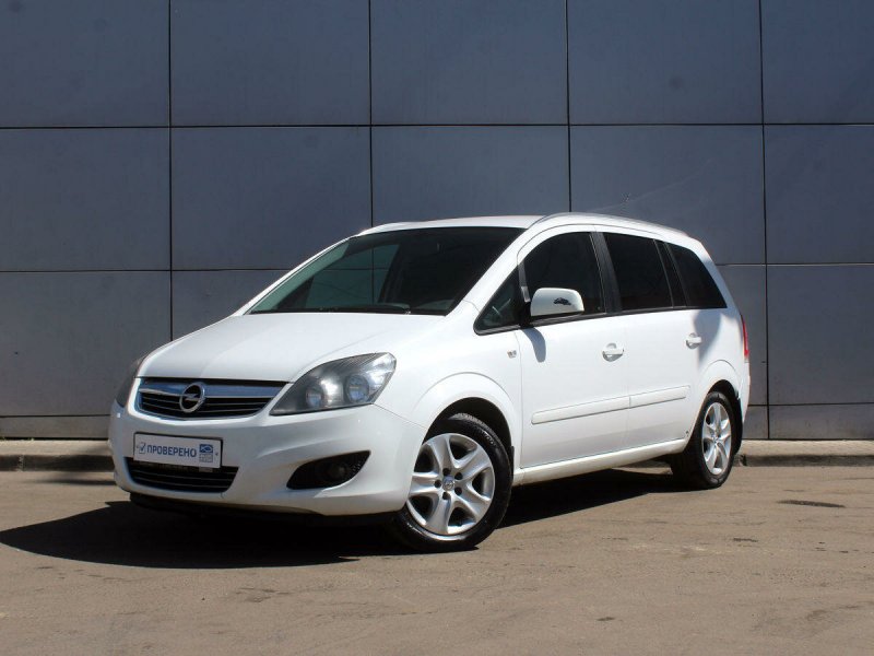 Opel Zafira b белая