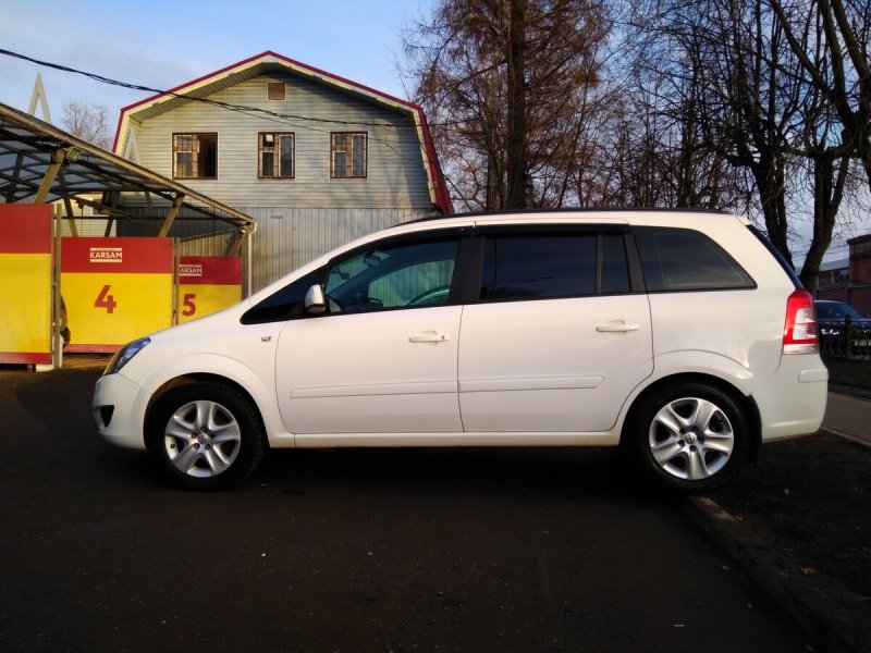 Opel Zafira 2008