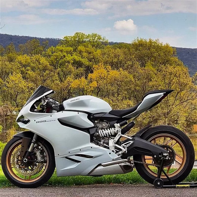 Ducati спортбайк