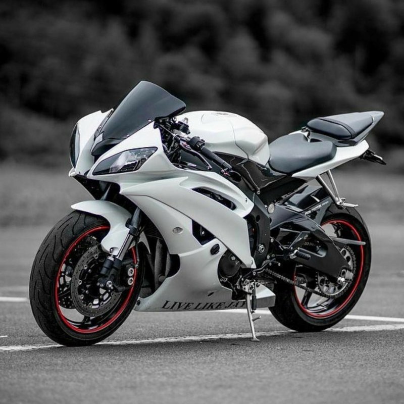 Спортбайк Yamaha