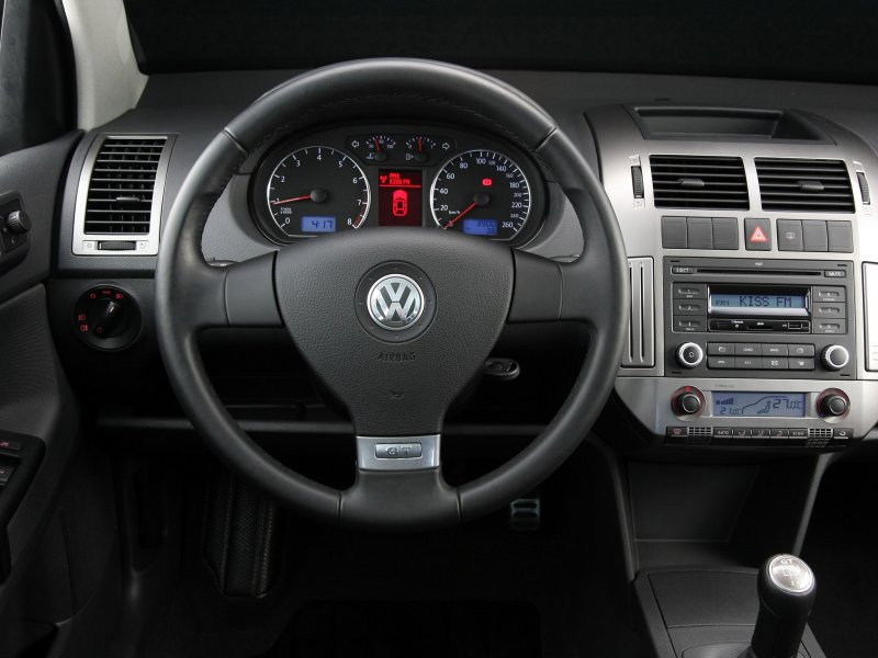 Volkswagen Polo 2008 салон