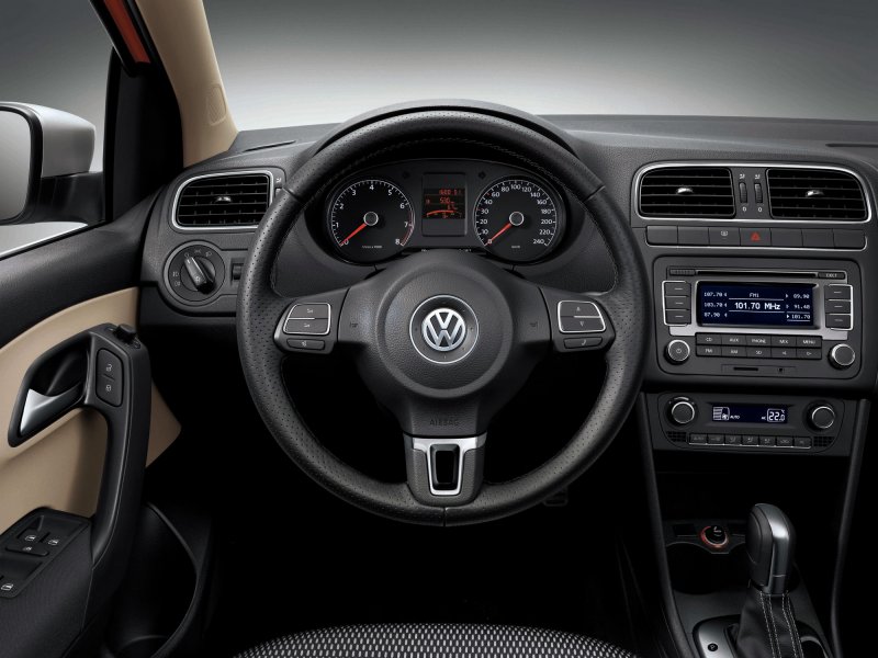 Volkswagen Polo 5 поколение