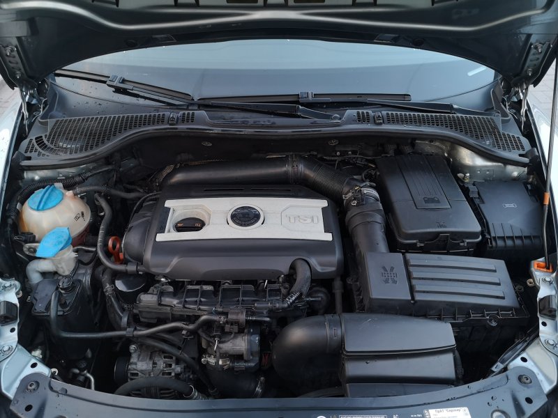 Шкода а 5 1.8 TSI