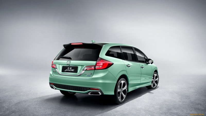 Хонда Jade RS 2016
