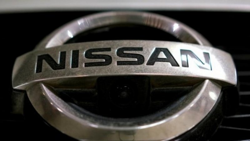 Nissan Motor значок