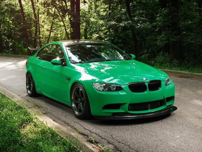 BMW m3 зеленая