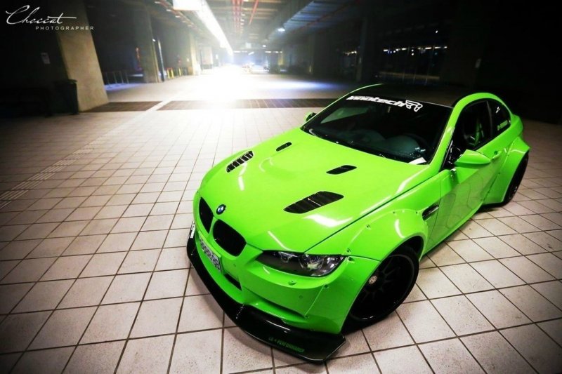 Кислотно зелёная BMW e92