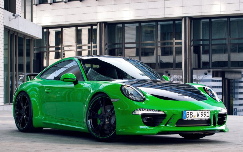 Porsche 911 зеленый
