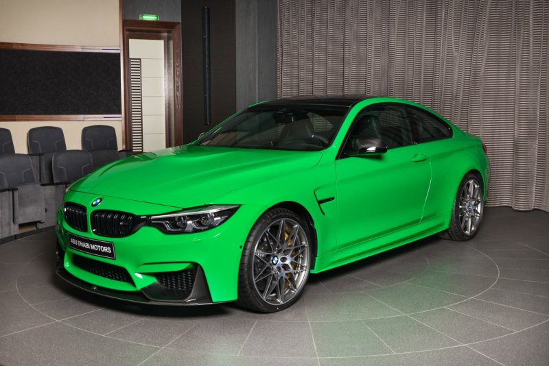 BMW m4 Competition зеленая