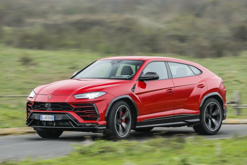 Ламборджини кроссовер Urus