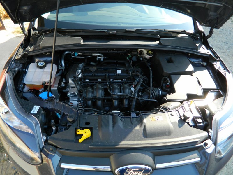 Ford Focus 3 2011 под капотом