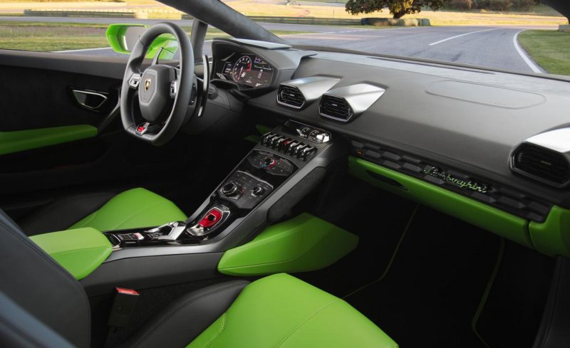 Lamborghini Huracan LP 610 салон