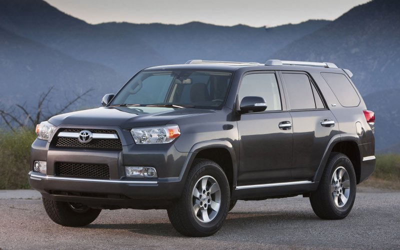 Toyota 4runner sr5 2013