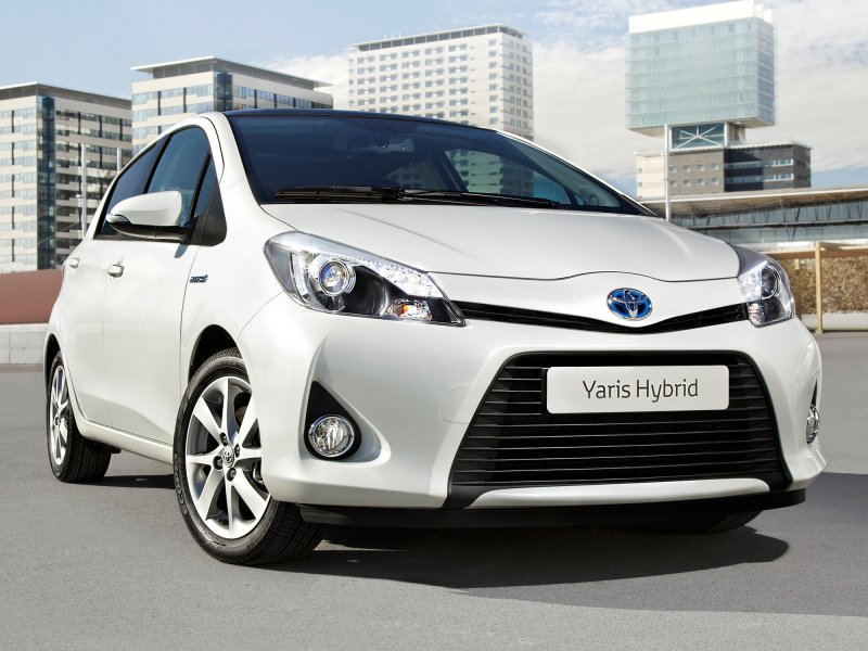 Toyota Yaris 2013 Hybrid