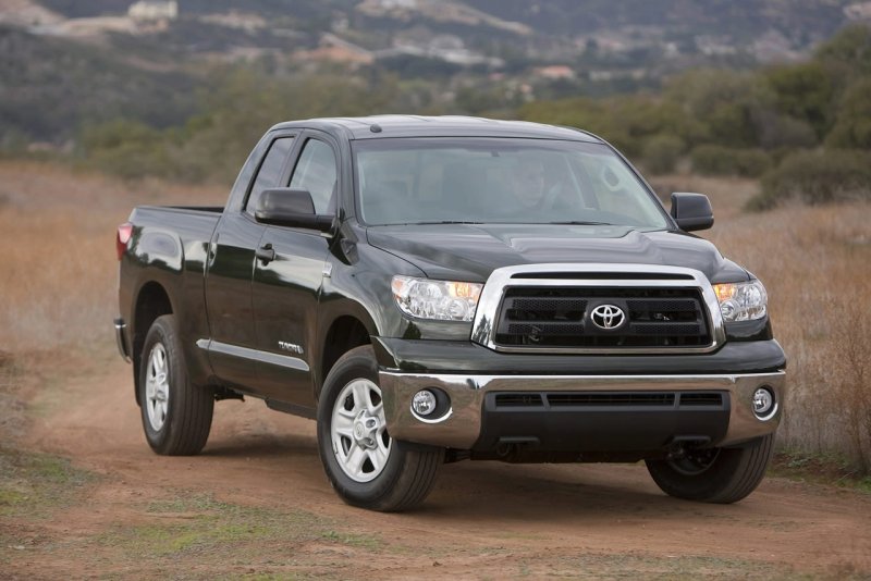 Toyota Tundra II