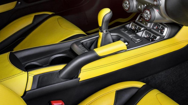 Chevrolet Camaro 2007 салон