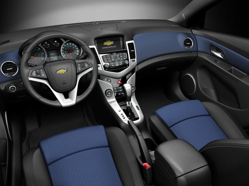 Chevrolet Camaro 2009 салон