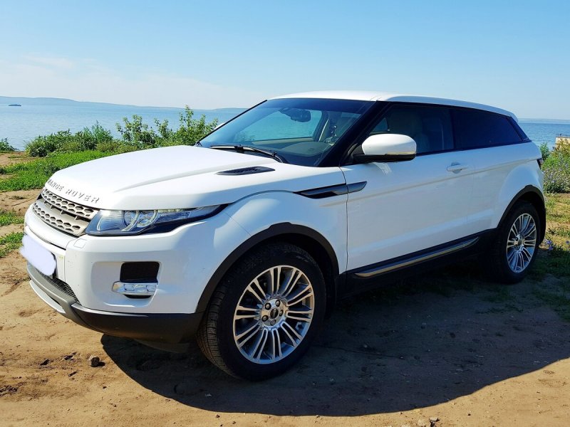 Range Rover Evoque 2021 белый