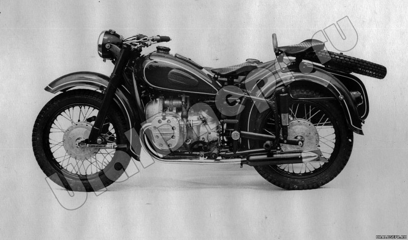 Мотоцикл КМЗ К-750