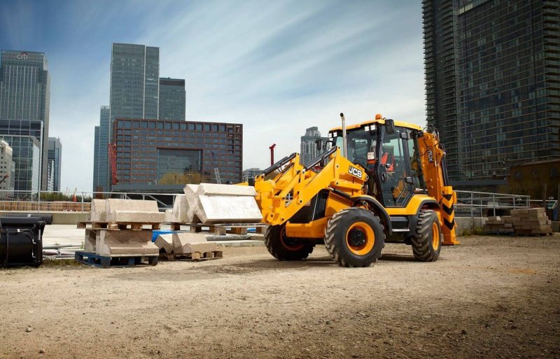 Трактор погрузчик JCB спецтехника