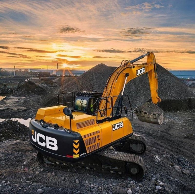 Экскаватор JCB js330lc