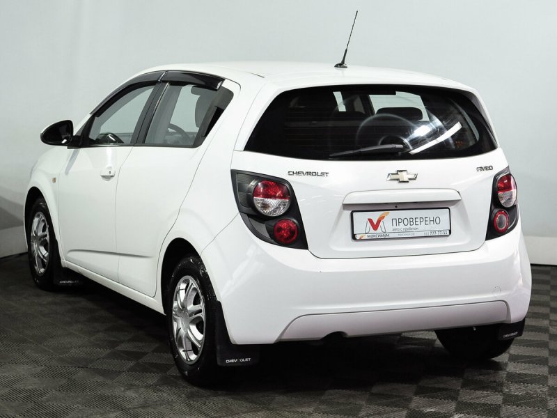 Chevrolet Aveo (t200)