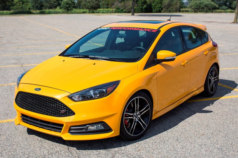 Ford Focus 3 хэтчбек St