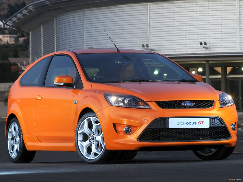 Ford Focus 2 St хэтчбек
