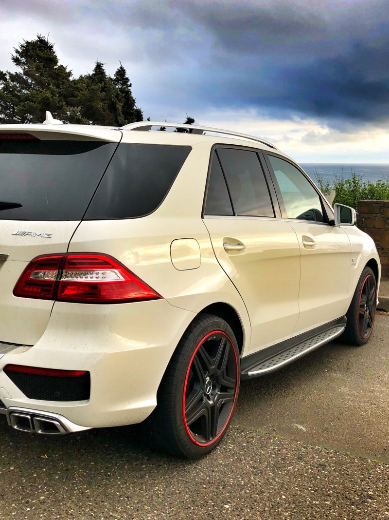 Mercedes-Benz ml 63 AMG