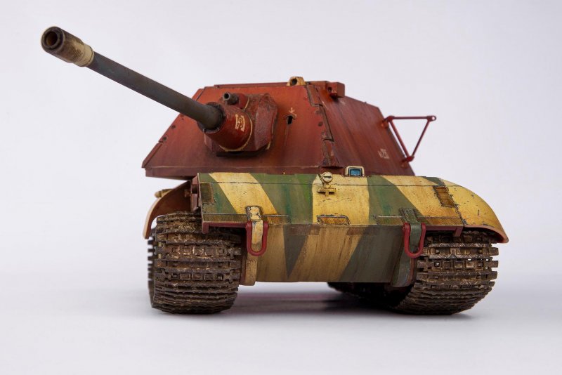 Танк PZ e100