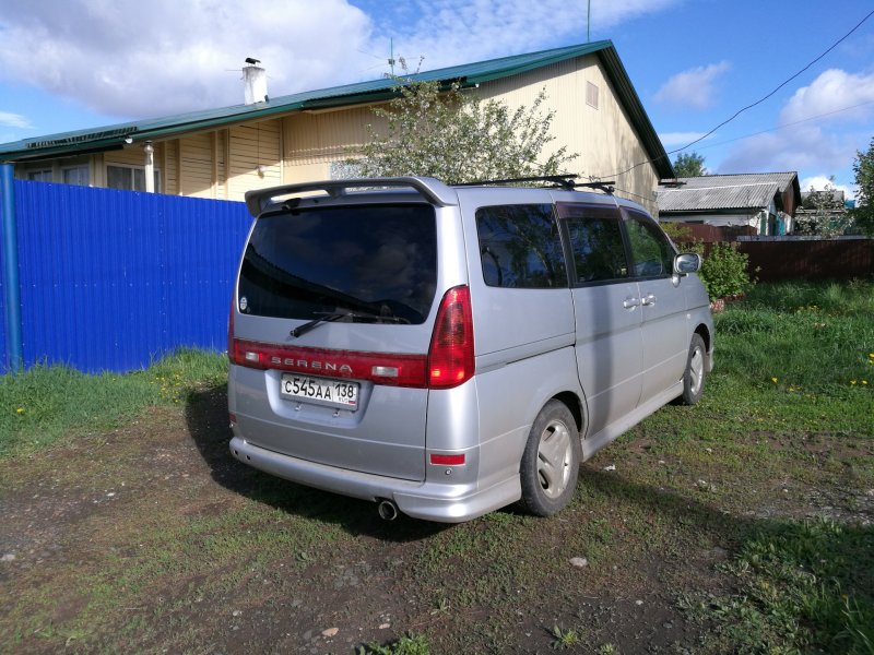 Nissan Serena 2002 c24
