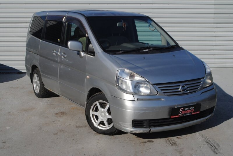 Nissan Serena c24