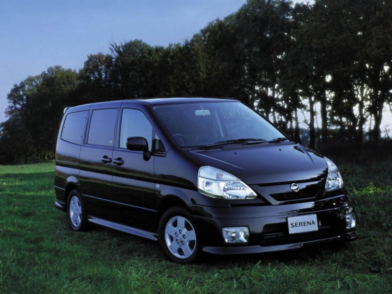 Nissan Serena 24